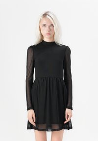 Коктейльное платье Коктейльное платье