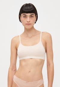 Бюстгальтер