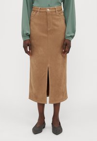 Кожаная юбка