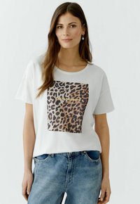 Футболка Футболка