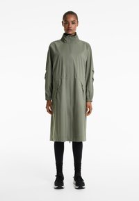 Спортивная куртка