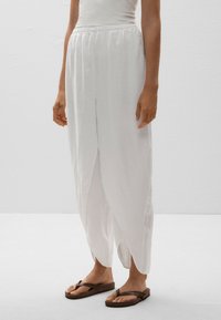 Широкие брюки