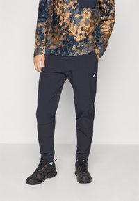 Спортивные штаны