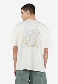 Футболка Футболка