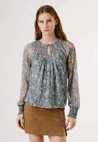 Шифоновая блузка