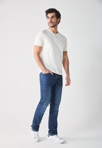 Футболка Футболка