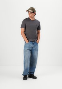 Футболка Футболка