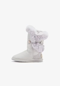 Зимние ботинки