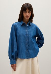 Джинсовая блузка Джинсовая блузка