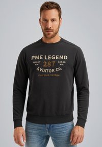 Толстовка Толстовка