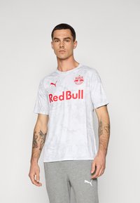 Спортивная форма