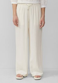 Широкие брюки Широкие брюки