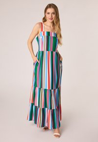 Пляжное платье