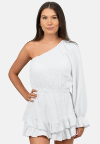 Короткое платье Короткое платье