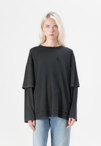 Лонгслив Лонгслив