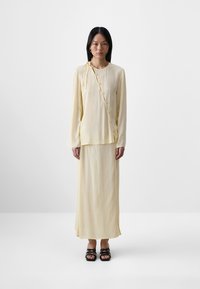 Шифоновая блузка