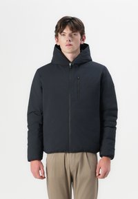 Зимняя куртка Зимняя куртка