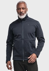 Спортивная куртка