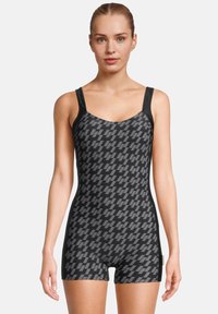 Слитный купальник