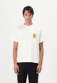 Футболка Футболка