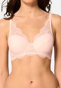 Бюстгальтер на косточках