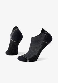 Короткие носки