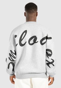 Спортивная толстовка Спортивная толстовка