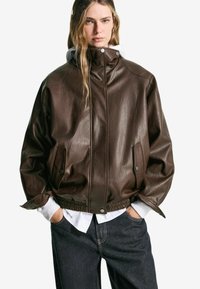 Кожаная куртка