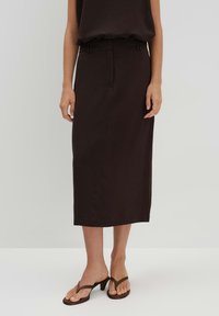 Юбка-карандаш