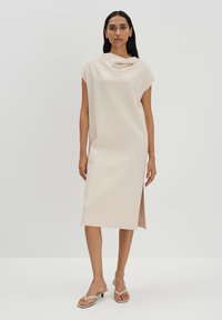 Летнее платье Летнее платье