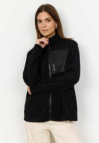 Флисовая куртка