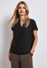 Блузка Блузка