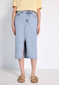 Джинсовая юбка