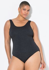 Слитный купальник