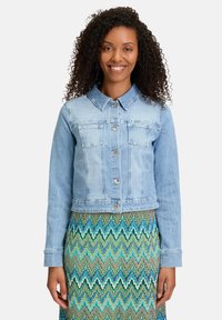 Джинсовая куртка