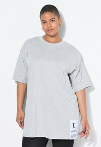 Длинная майка