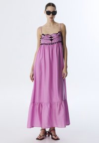 Летнее платье