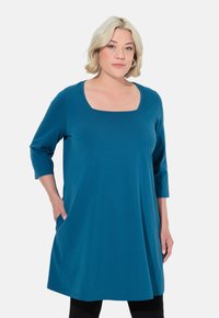 Туника Туника