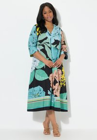 Летнее платье