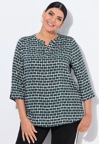 Атласная блузка Атласная блузка