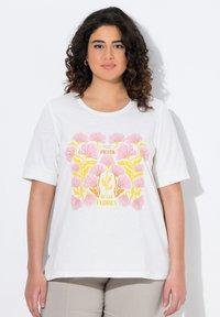 Футболка Футболка