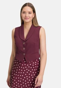 Короткая куртка