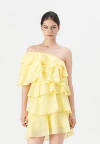 Коктейльное платье