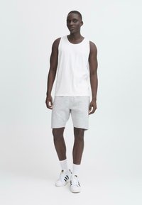 Майка Майка