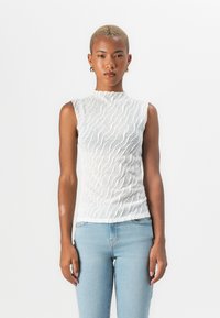 Кружевная блузка