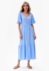 Летнее платье