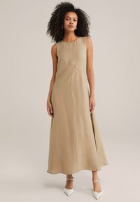 Платье макси