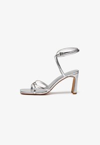 Босоножки Босоножки