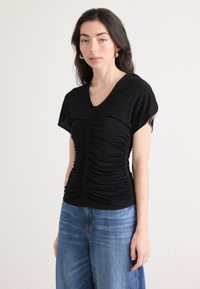 Майка Майка