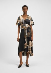 Летнее платье Летнее платье